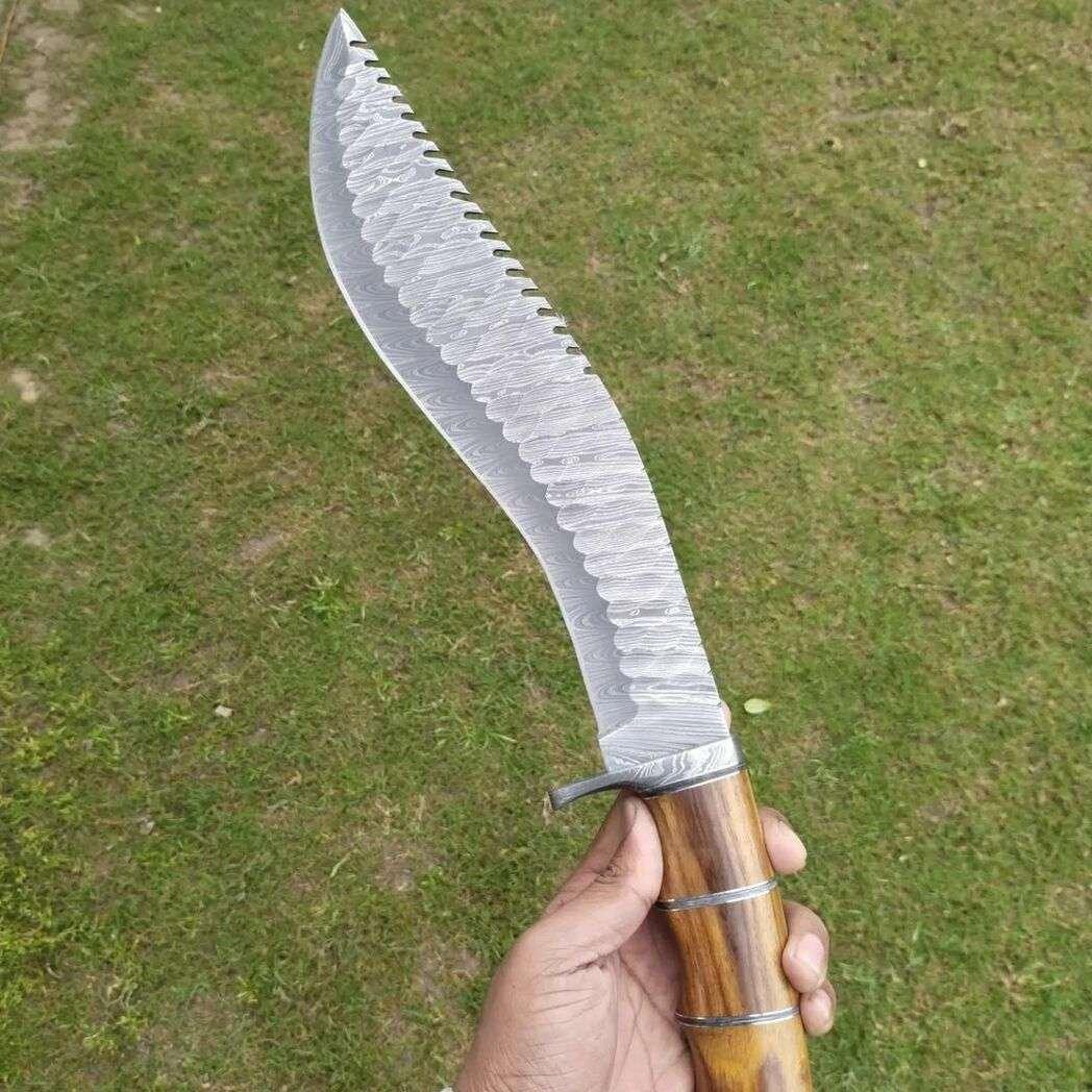 handmade damascus Kukri - Image 3