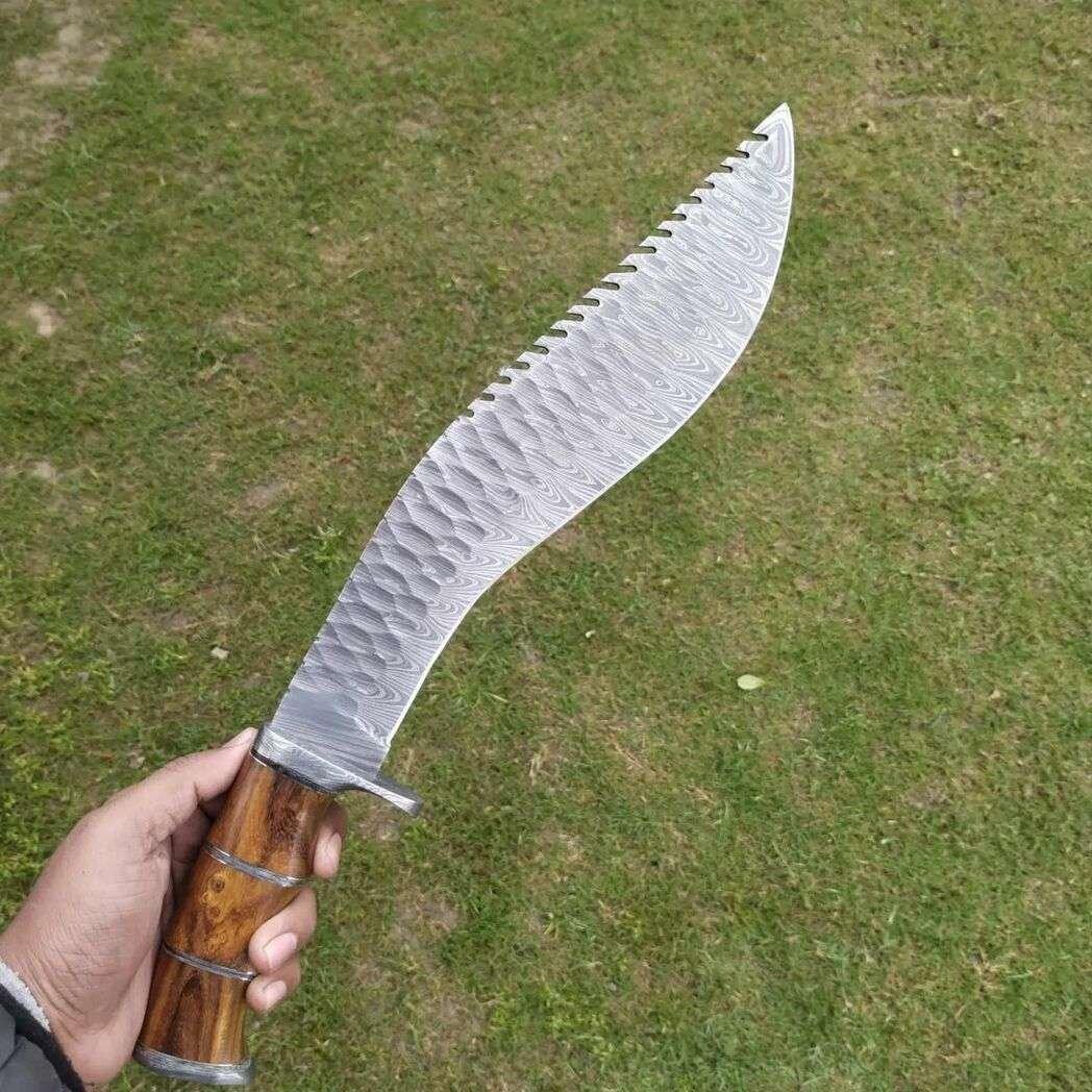 handmade damascus Kukri - Image 2