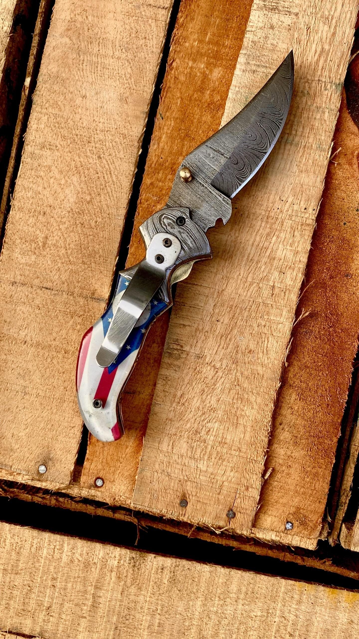 handmade damascus pocket knife - Image 4