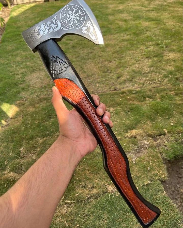image_895e9d5e-50bd-4f1c-b95f-fe1543ce0088_720x.webp HANDMADE HIGH CARBON STEEL NORDIC HATCHET AXE - Image 1