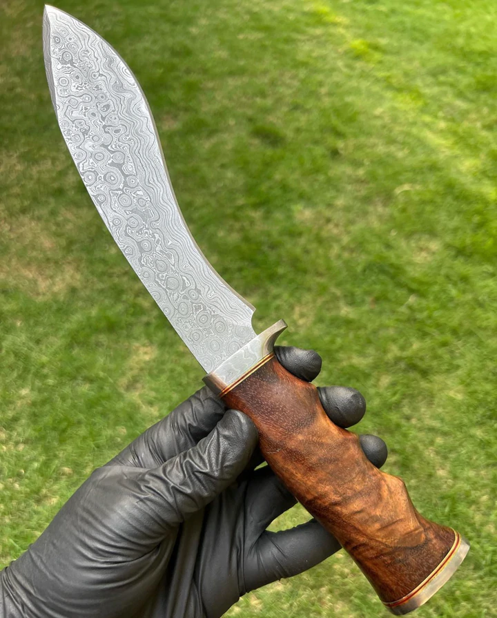 image_fda1143a-3843-40e1-9403-3a6a572e638a_720x.webp NEW CUSTOM HANDMADE DAMASCUS STEEL KUKRI KNIFE - Image 1
